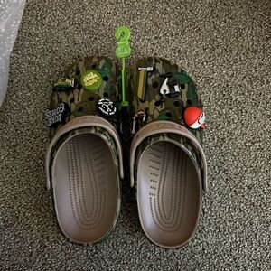 Exclusive Luke Combs crocs